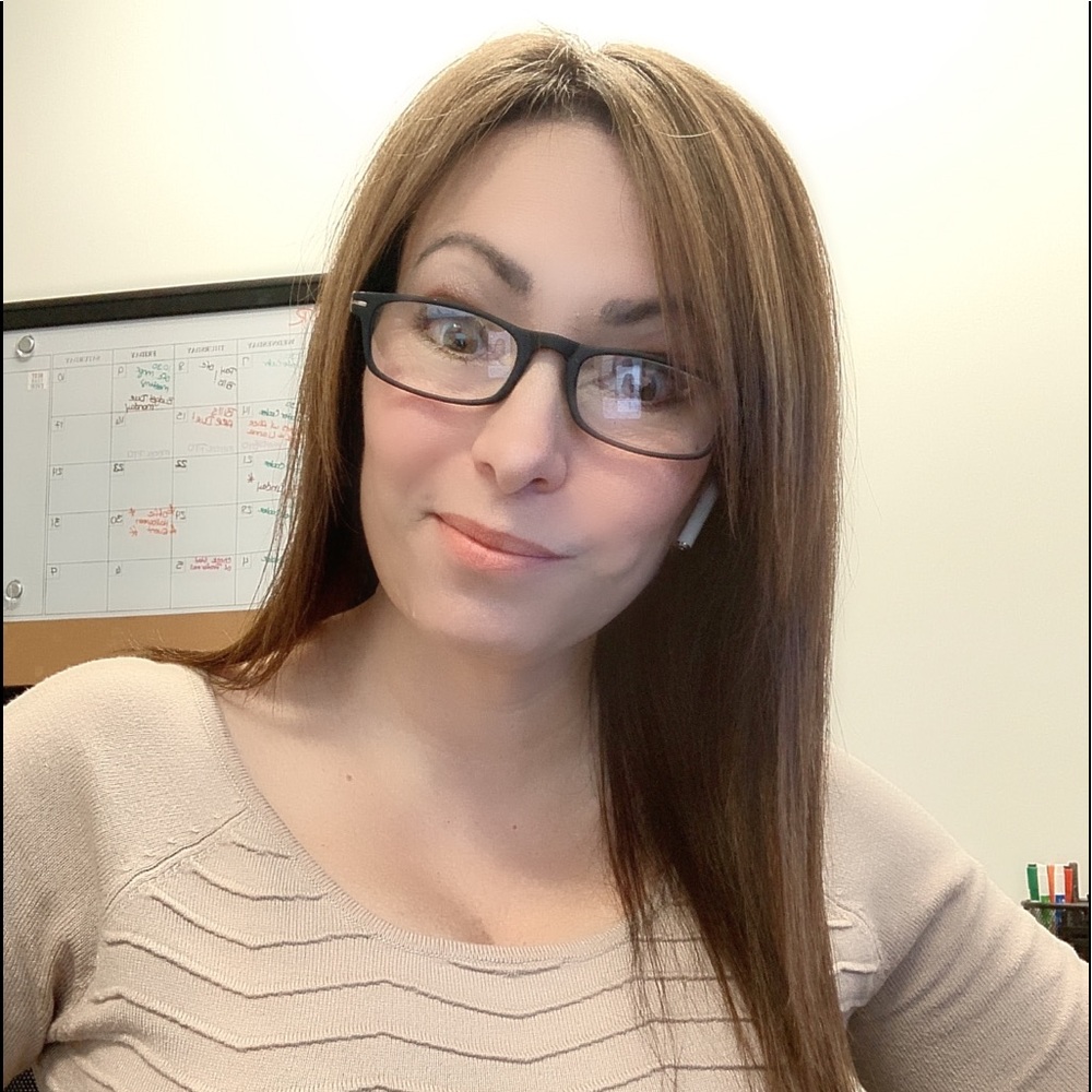 Meet your Posher, Jennifer